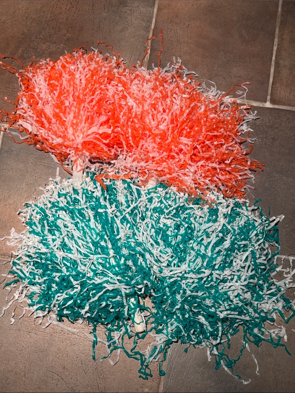 2 sets Orange, white & Teal Pom Poms Home Party cheerleading costume halloween